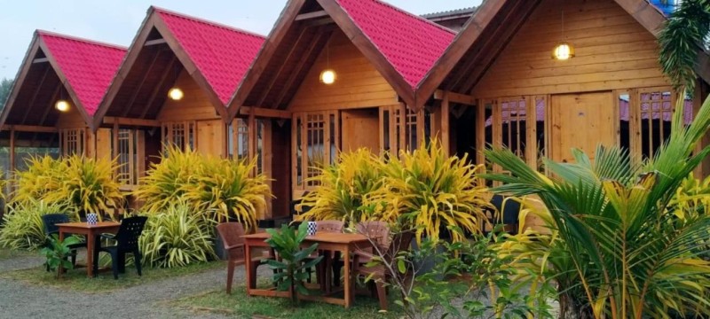 Image: Elvis Beach Resort