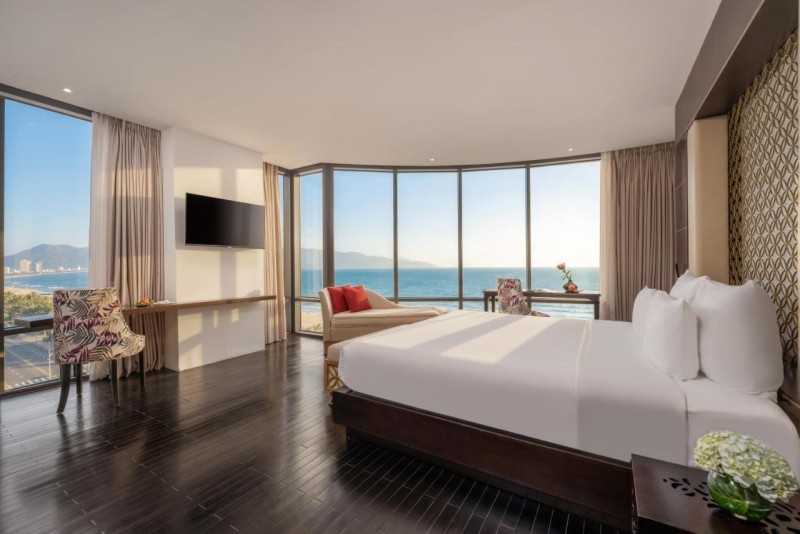 Image: Holiday Beach Hotel Danang