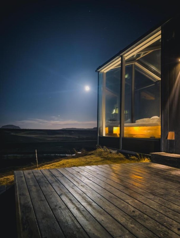 Image: Panorama Glass Lodge SOUTH