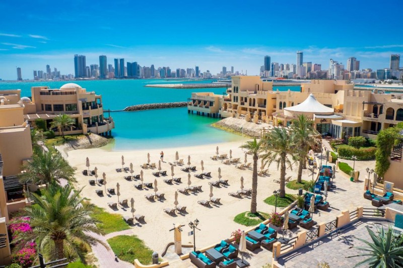 Image: Novotel Bahrain Al Dana Resort