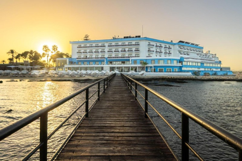 Image: Arkin Palm Beach Hotel