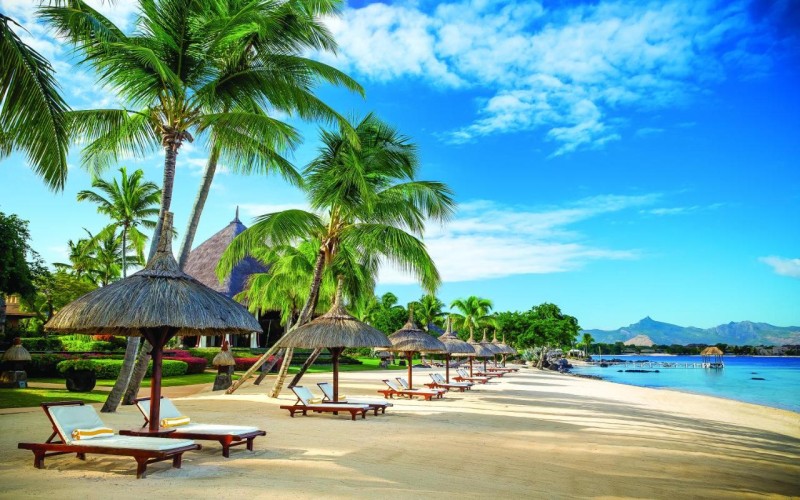 Image: The Oberoi Beach Resort, Mauritius