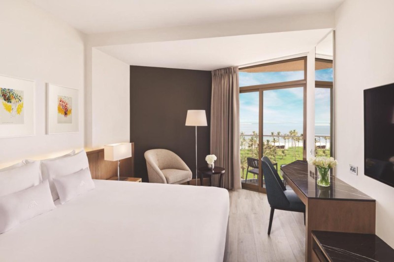 Image: JA Beach Hotel, Dubai