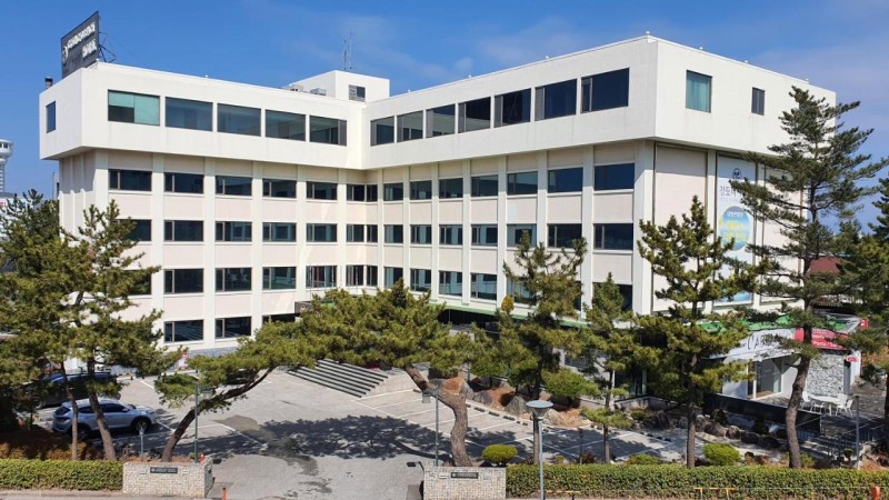 Image: Gyungpo Beach Hotel