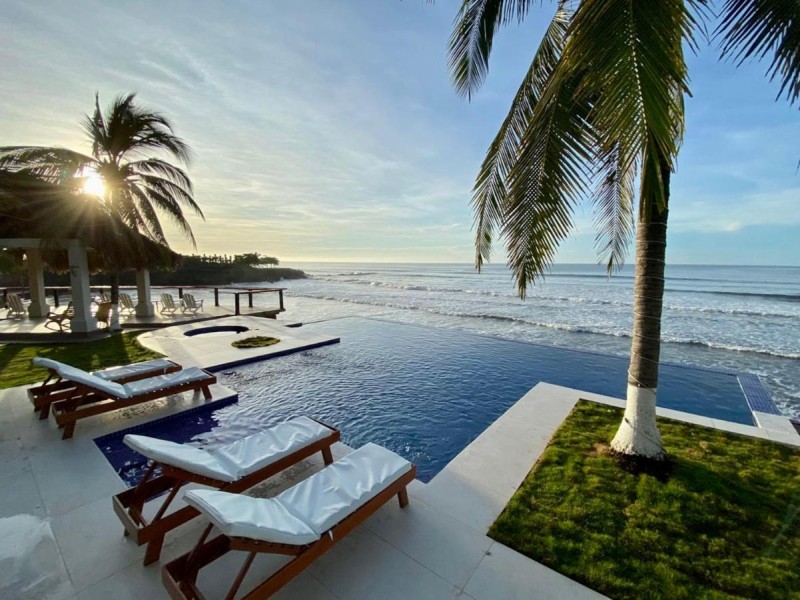 Image: Vista Las Olas Resort