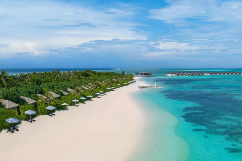 Image: Le Meridien Maldives Resort & Spa