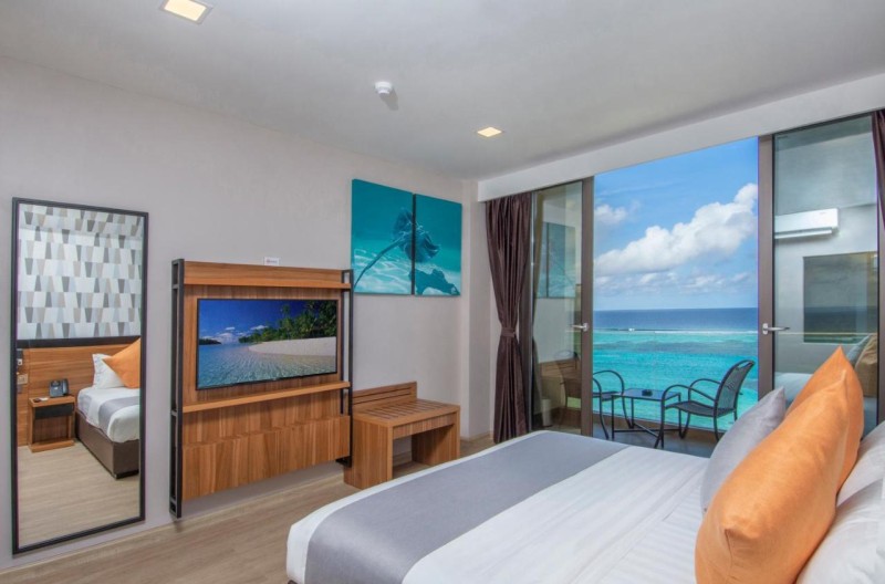 Image: Triton Prestige Seaview and Spa