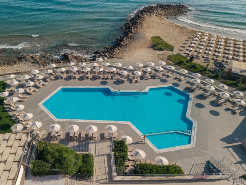 Image: Themis Beach Hotel