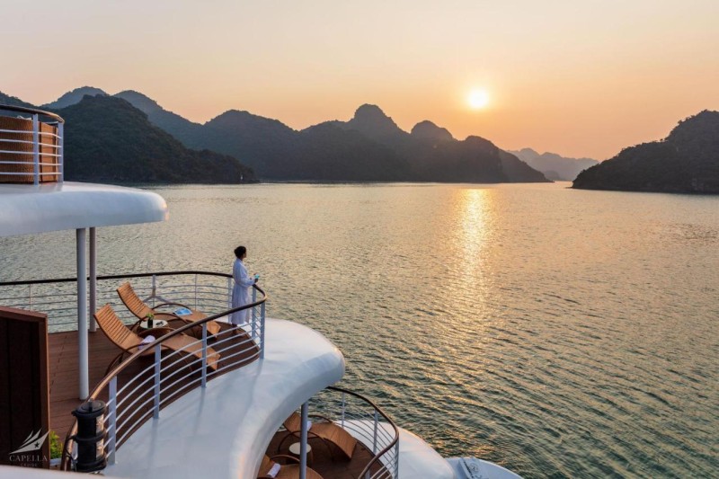 Image: Halong CAPELLACRUISE - Member of Lyra cruise collection