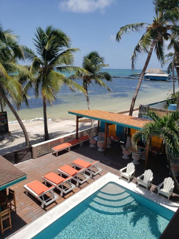 Image: Ocean Tide Beach Resort