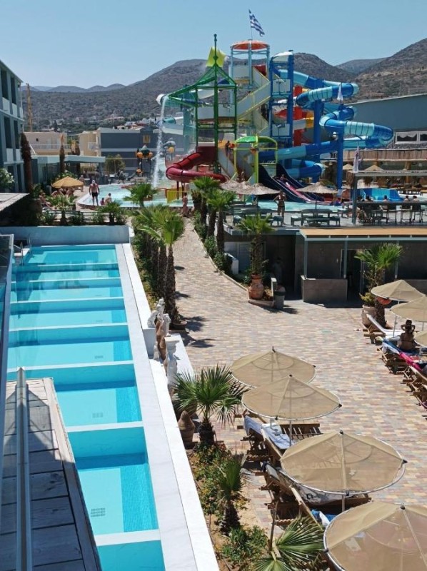 Image: SunBay Hotel