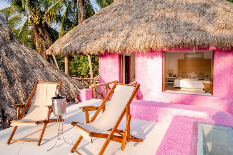 Image: Playa Rosa Bungalows Careyes