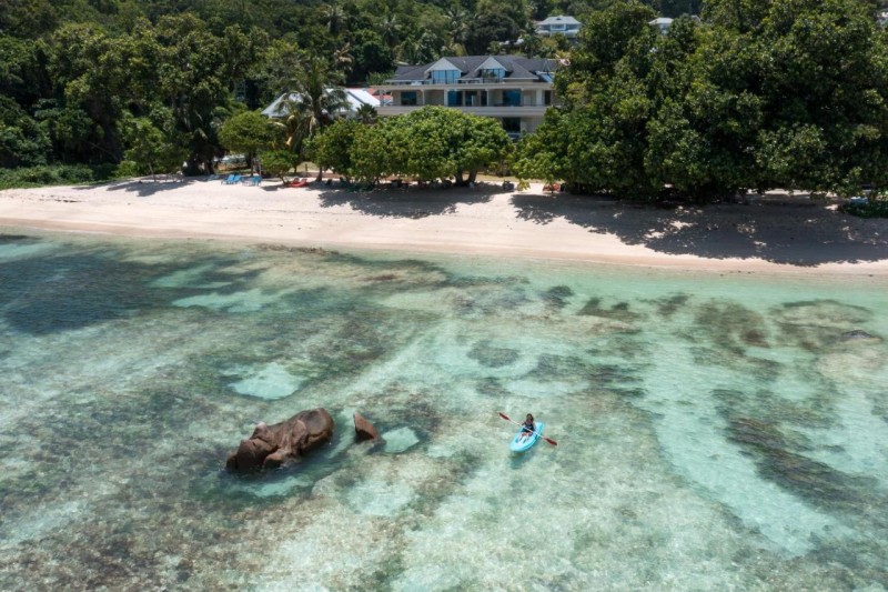 Image: Crown Beach Hotel Seychelles