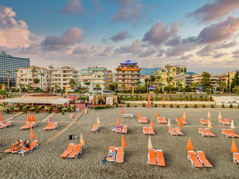 Image: Arsi Paradise Beach Hotel