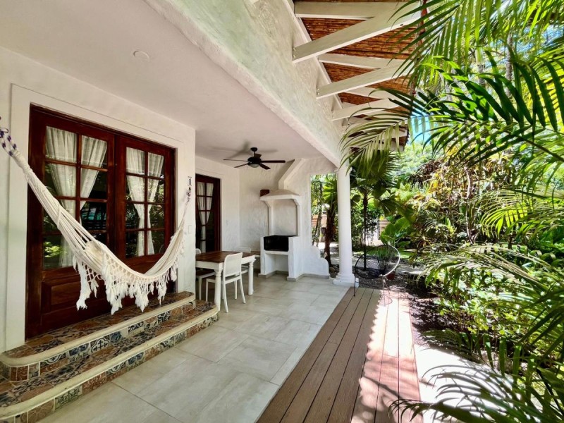 Image: Hotel El Manglar y Cantarana