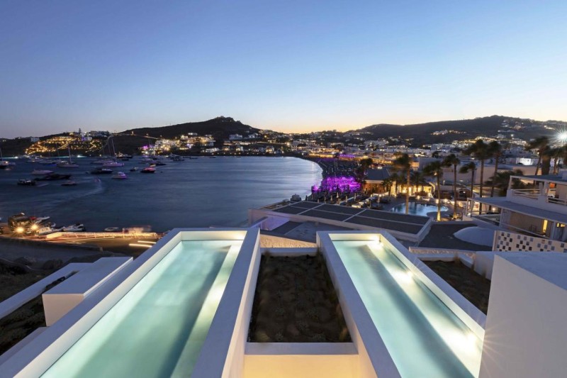 Image: CUBIC Mykonos Seafront Design Suites