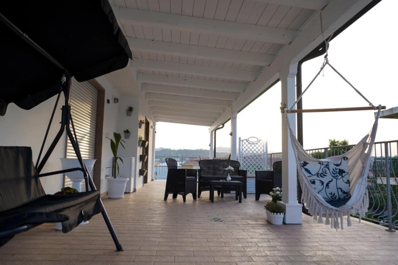 Image: TROPICAL ROOMS Vista Mare