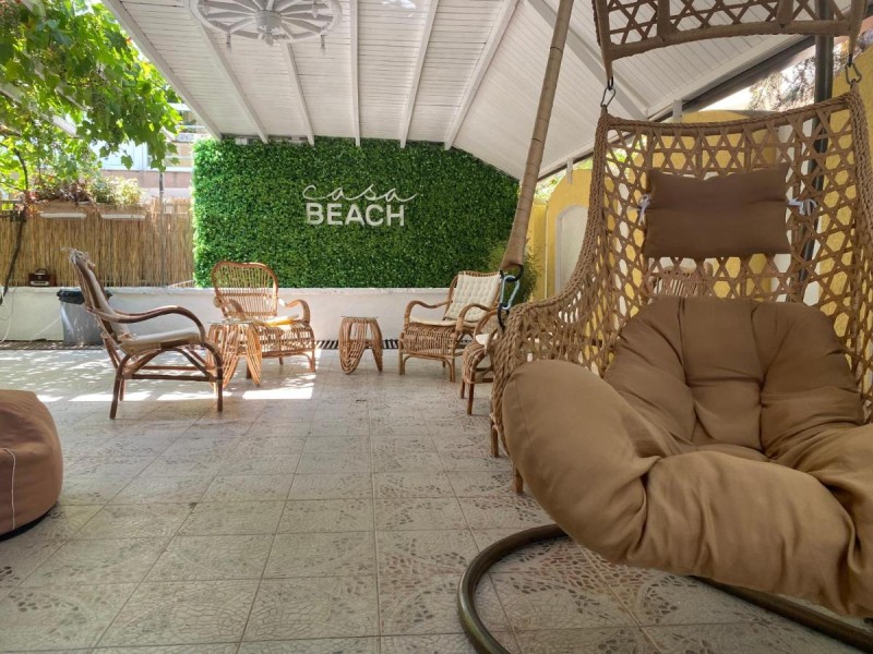 Image: Casa Beach