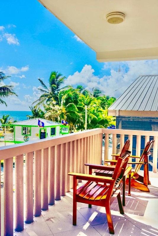 Image: La Isla Resort