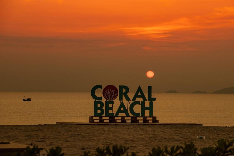Image: The Empyrean Cam Ranh Beach Resort