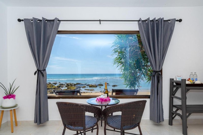 Image: Lanta Beachfront Resort