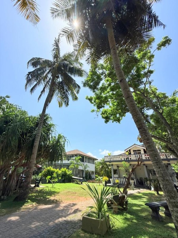 Image: Rosanuka Beach Villa