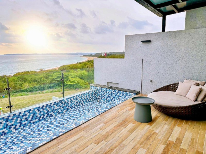 Image: Kenting Sea Wall 130