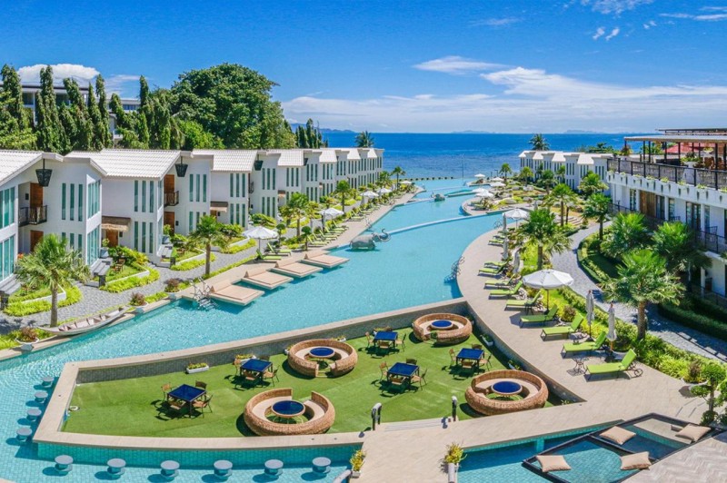 Image: Vannee Golden Sands Beachfront Resort