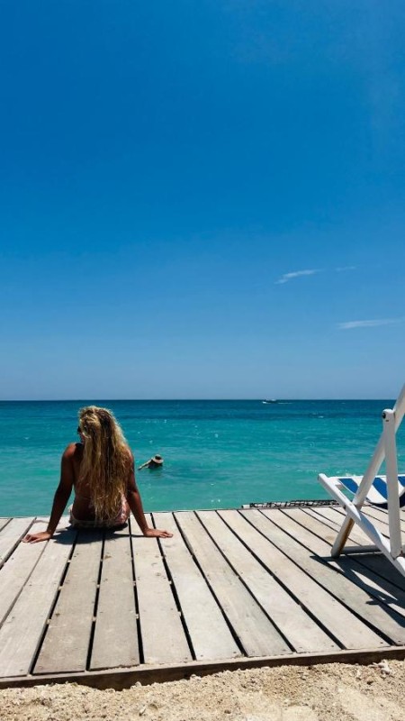 Image: Cristal Blue Barú