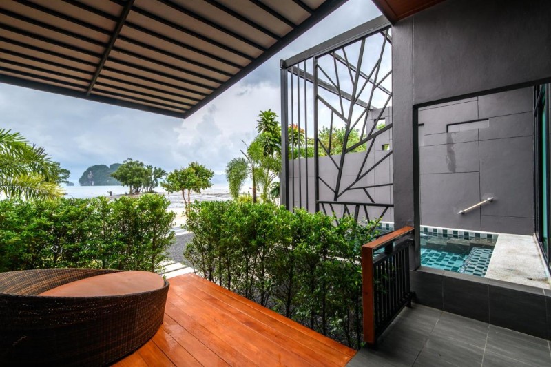 Image: Mangrovebay Krabi Beachfront Pool Villa