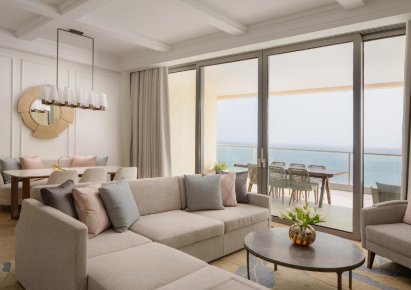 Image: Four Seasons Resort and Residences at The Pearl - Qatar