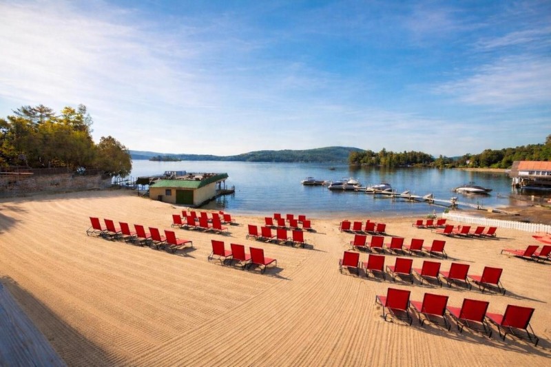 Image: Depe Dene Lakeside Resort