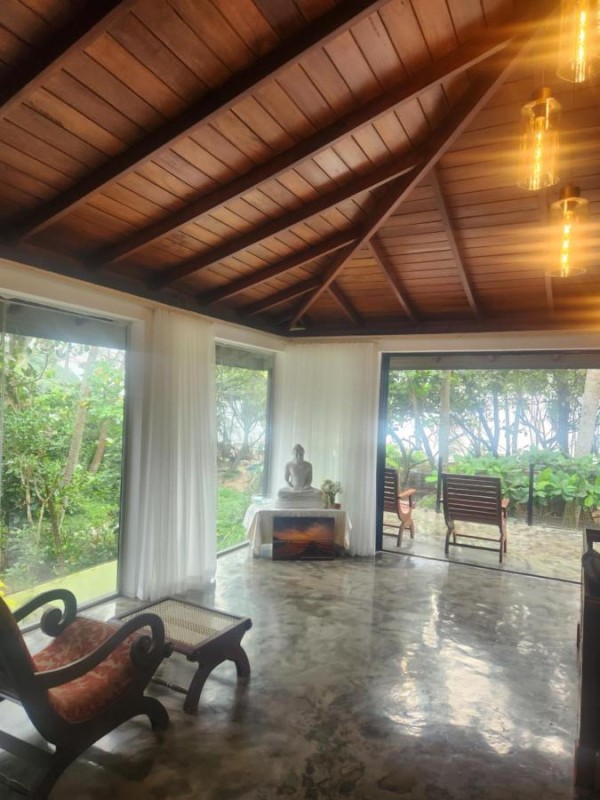 Image: Red Sun Beach Villa Kosgoda