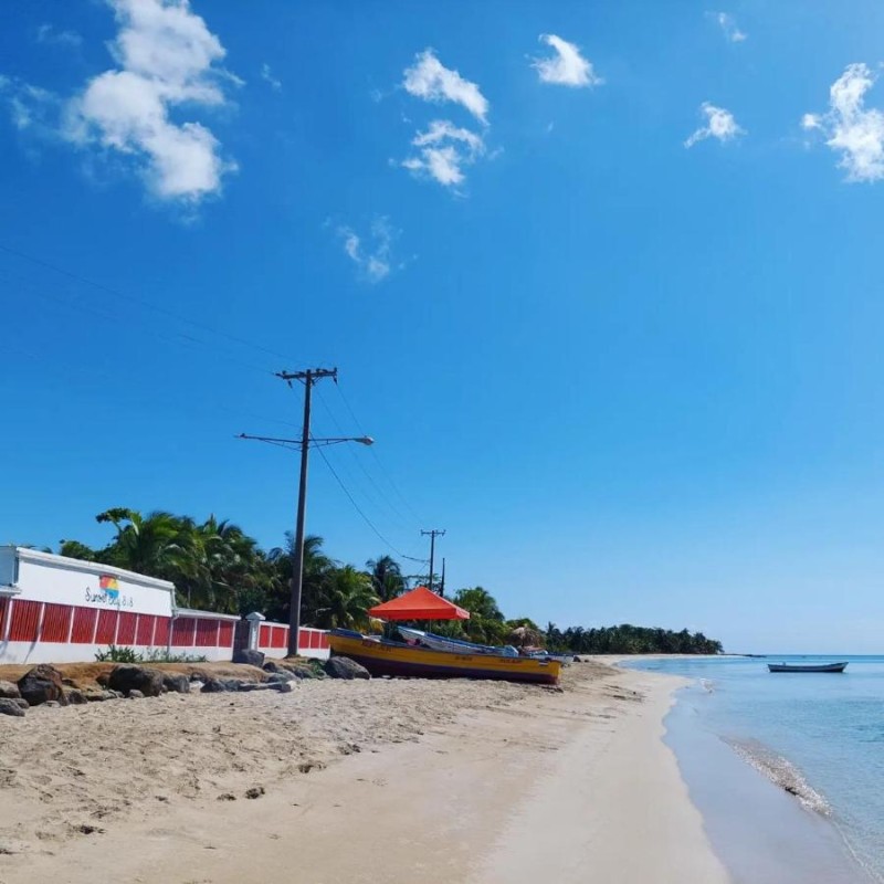 Image: Sunset Bay B&B