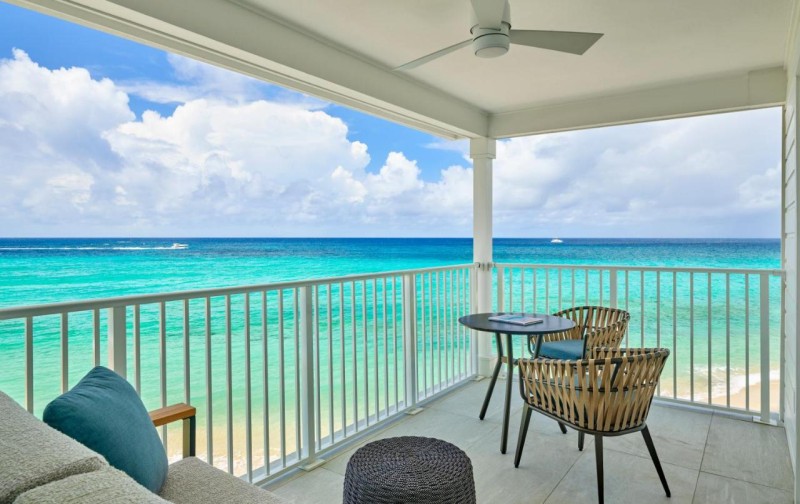 Image: Buoy Haus Beach Resort St Thomas Autograph Collection