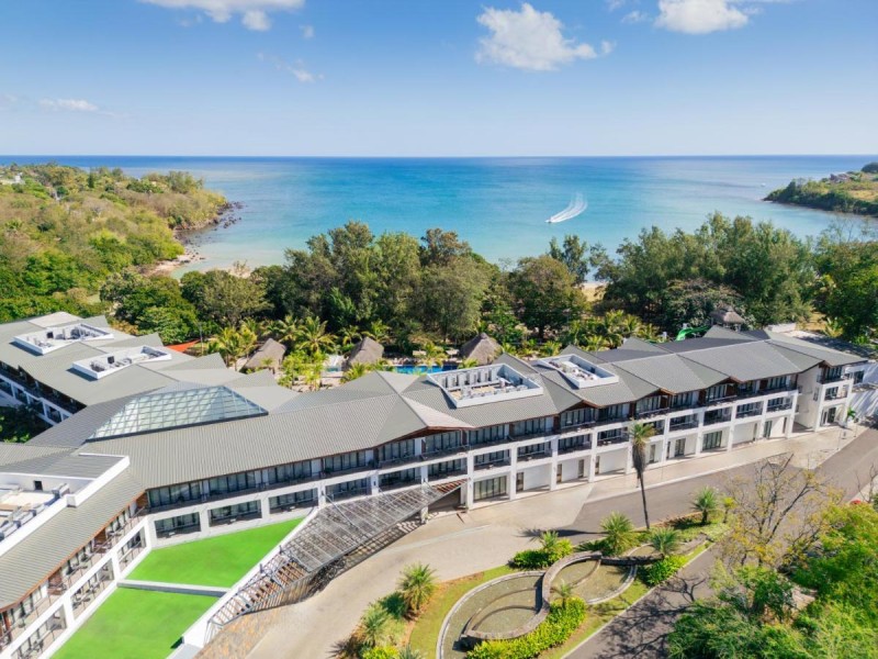 Image: Ocean's Creek Beach Hotel