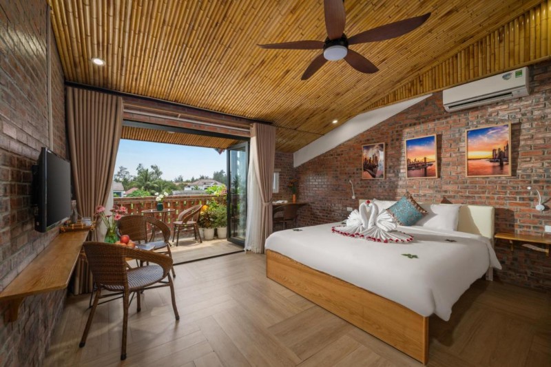 Image: Hoi An Golden Bamboo An Bang Beach Villa & Spa