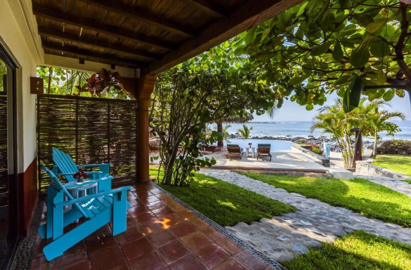Image: Casa Manzanillo - Sunset Room - Ocean Front Room at Exceptional Beach Front Location